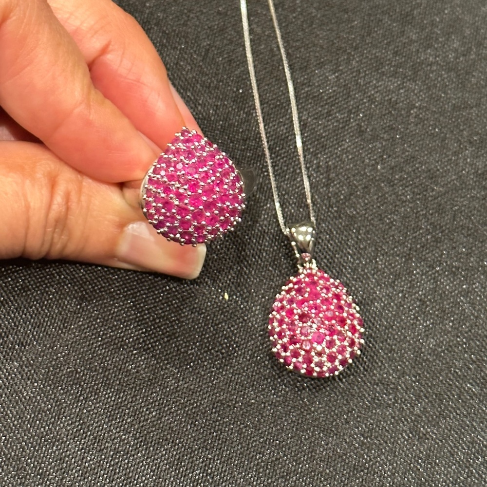 Pear-Shaped Ruby Cluster Pendant - image 3